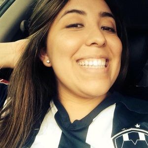 Meet your Posher, Shelly